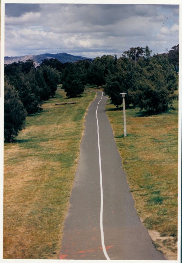 Kambah looking south from O'Halloran Circuit. c1989